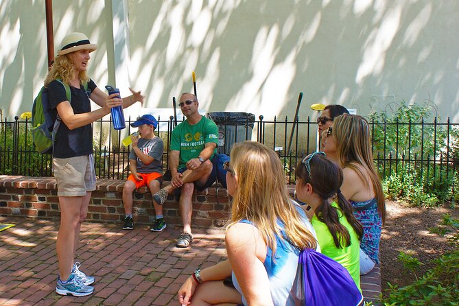2.5 Hour Philadelphia History Tour with Washington War Tent Show - Walking tour mechanics: how 2.5 hours fits so many stops