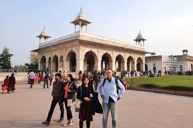 3-hour Old Delhi Heritage Walking tour with Rickshaw Ride - Naughara (Row of Nine Houses) and the Jain temple pause