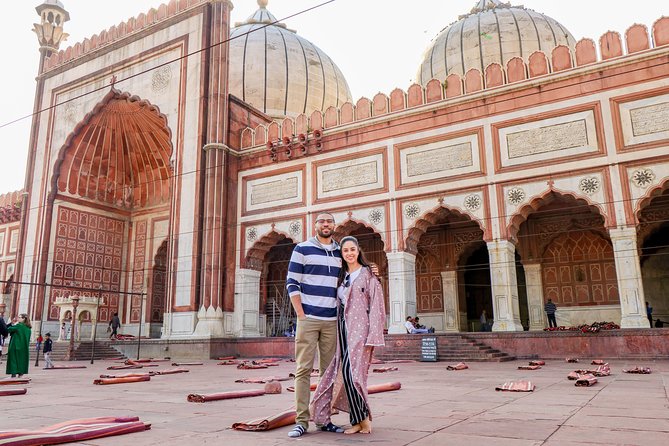 3-Hour Old Delhi Heritage Walking tour with Rickshaw ride - Jama Masjid: Mughal Scale First, Then Quiet Details