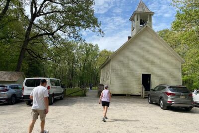 5 Hour Tour of the Mountain Heritage of Cades Cove - Stop 1: Cades Cove’s 11-Mile Loop Road (What You’ll See Along It)