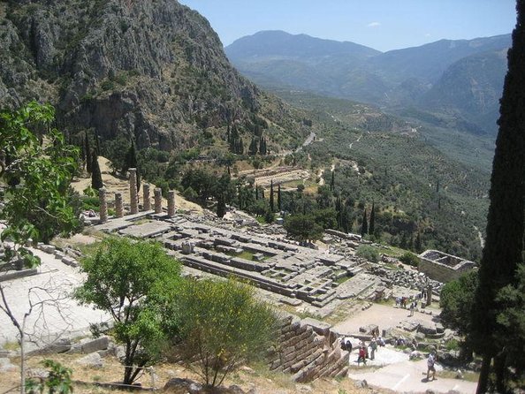 7-Day Northern Greece Tour – Meteora, Kastoria & Thessaloniki - What you’re really paying for: hotels, a private car, and guided time