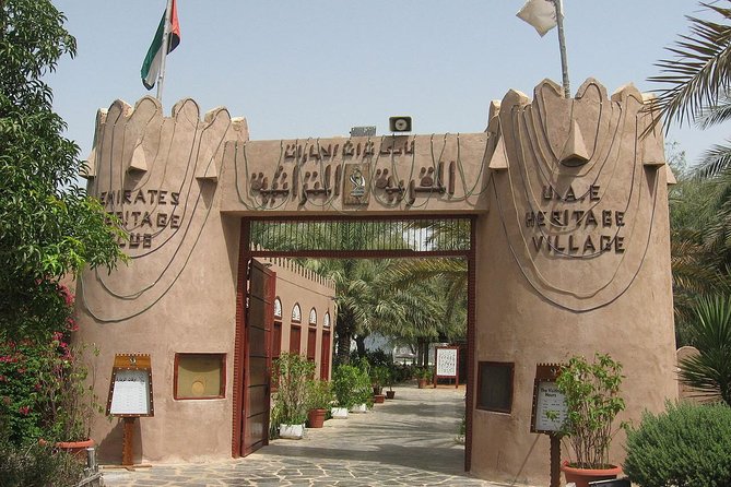 Abu Dhabi Grand Mosque and Heritage Village Day Trip from Dubai - Dubai to Abu Dhabi by coach: the trip that sets the tone