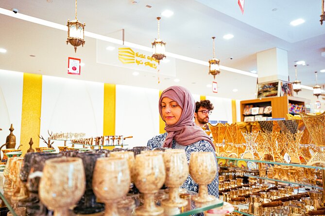 Abu Dhabi Sightseeing Tour: Sheikh Zayed Mosque, Heritage Village & Dates Market - Abu Dhabi Dates Market: How to Shop for Dates Like a Pro