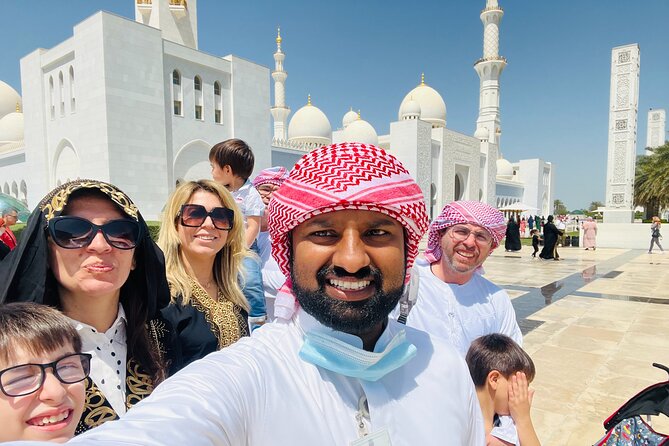 Abu Dhabi Tour Grand Mosque Emirates Palace Heritage Village - Emirates Palace and the luxury stops that feel like architecture class