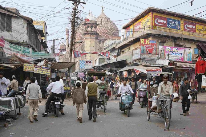 Agra Heritage & Cultural Walk - Paan culture and the betel-leaf auction world