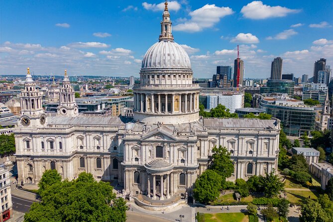 American Heritage in London 4 Hour Private Tour in a Black Cab - Price and value: what $551.05 per group really buys you