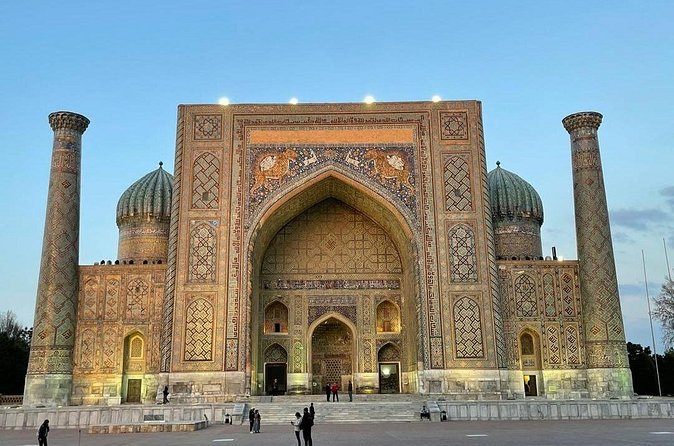 Ancient and Modern Tour in Samarkand with Transport - Hazrat Khizr Mosque: A First-Religious-Roots Moment
