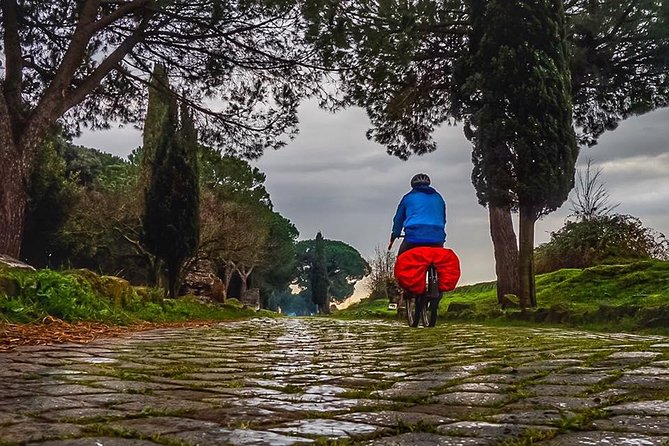 Ancient Appian Way and Roman Countryside E-Bike Tour - Circo Massimo to Palatine Hill: Setting Context Before You Ride Out