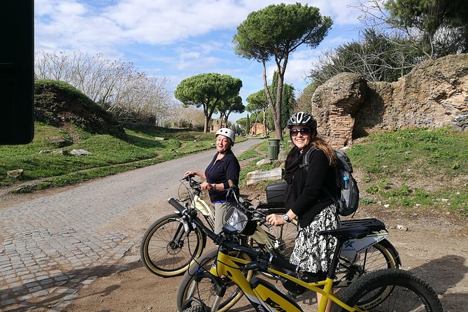 Ancient Appian Way PRIVATE Bike Tour - Circus of Maxentius and Baths of Caracalla: the Roman scale hits
