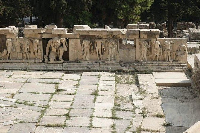 Ancient Athens tour: Acropolis, Parthenon and Acropolis Museum - The Acropolis Walk: From Big Views to Specific Monuments