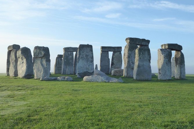 Ancient Britain Tour - Private Day Trip from Bath - Stonehenge after lunch: guide-led Visitor Centre time plus photo room