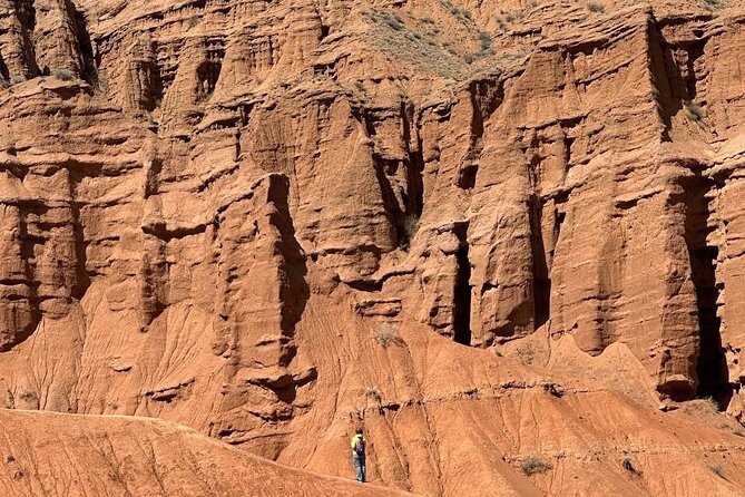 Ancient Burana and Konorchek Canyons - Boom Gorge: a river route toward Issyk-Kul country