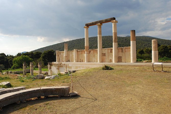 Ancient Corinth, Epidaurus, Nafplio full day private tour from Athens - Stop 1: Corinth Canal viewpoints and why it feels oddly modern