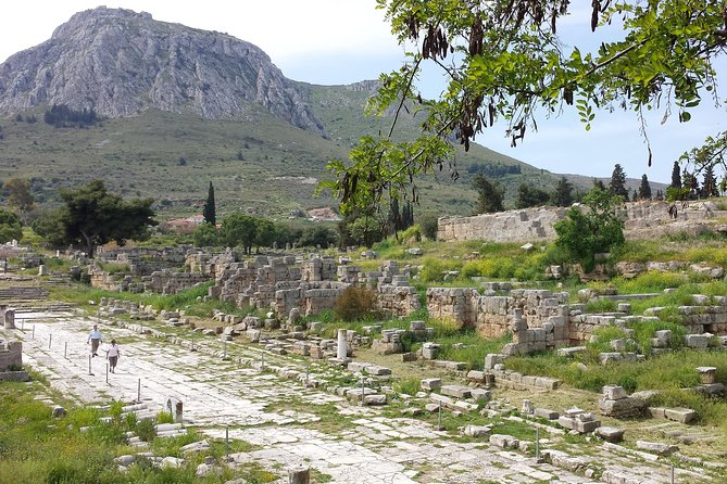 Ancient Corinth Private Tour from Corinth - Stop 2: The Diolkos and the submersible bridge at the canal entrance