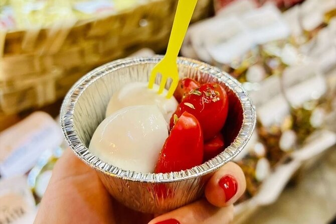 Ancient Naples Street Food Tour - A 2-hour Naples street food sprint through the historic center