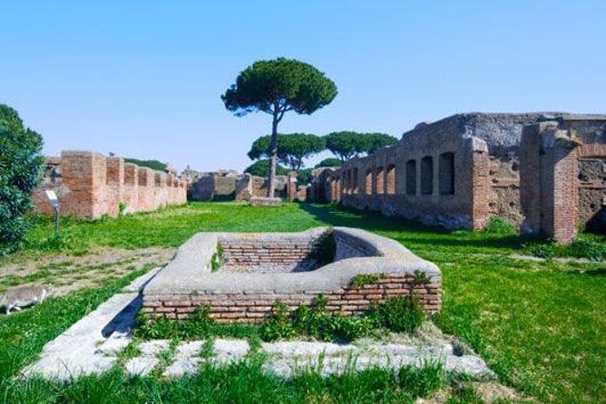 Ancient Ostia Antica Semi-Private Day Trip from Rome by Train with Guide - Piramide-Area to Piazza Ostiense: The Train Part That Makes It Stress-Free