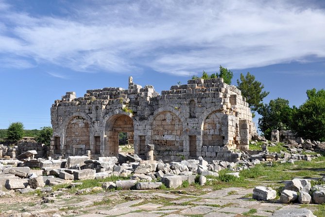 Ancient Perge, Aspendos Amphitheater and City of Side Tour - Perge Antik Kenti: Roman planning with a Hittite ghost