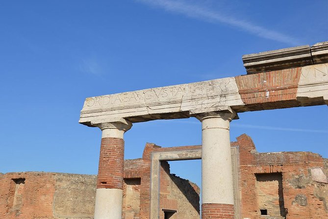 Ancient Pompei in the afternoon - Your guided route through Pompeii’s signature stops