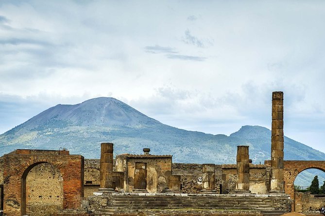 Ancient Pompeii Private Tour: Skip the Line & Kid-Friendly Option - The Family Option for Kids 6–11: Map, Stickers, Games, and Clues