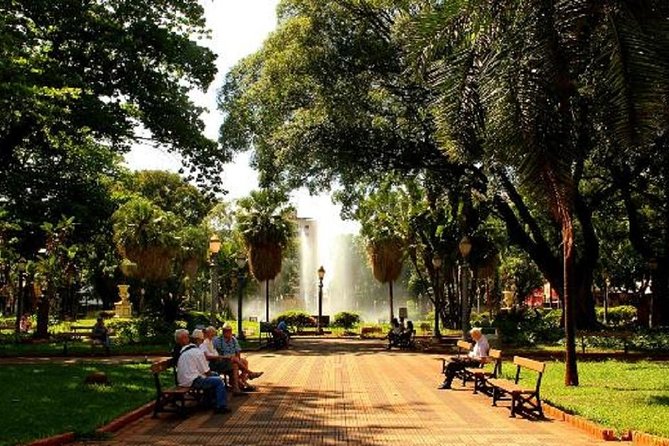 Ancient Rio and Santa Teresa Tour with Hotel pick-up and drop-off - Arco do Teles and the small-street food-and-bar vibe