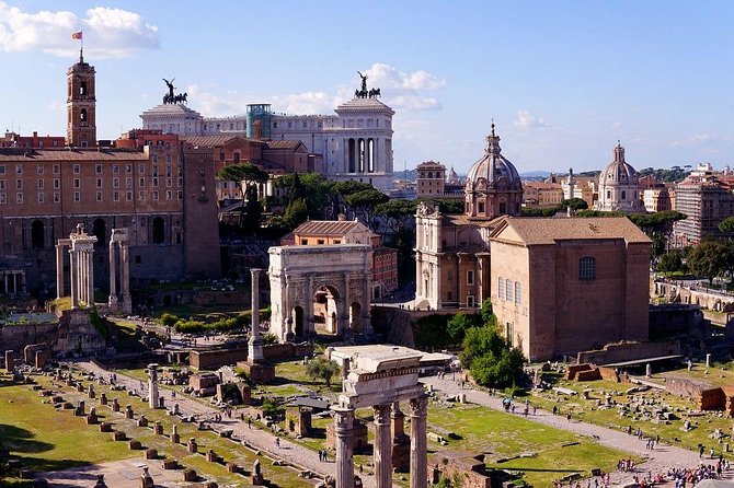 Ancient Rome and Catacombs with Private Driver Tour - Piazza Navona: Baroque Fountains and a Quick Real-Life Rome Break