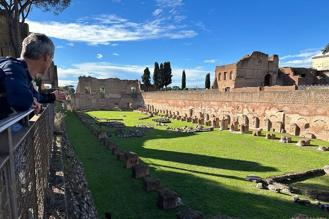 Ancient Rome Discovery: Colosseum, Forum, Palatine Guided Tour - Roman Forum: The Center of Power You Can Walk Through