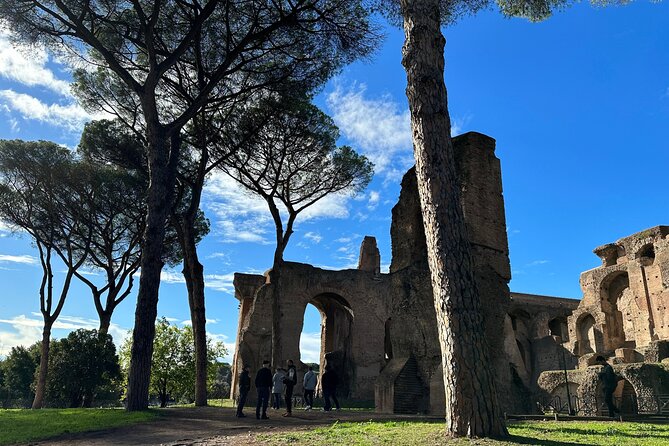 Ancient Rome Discovery: Colosseum, Forum, Palatine Guided Tour - Guides and Group Size: Why This Feels Less Like Herding