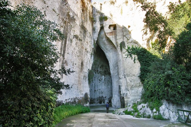 Ancient Syracuse: private guided tour of the Neapolis archaeological park - Key things that make this tour worth your time