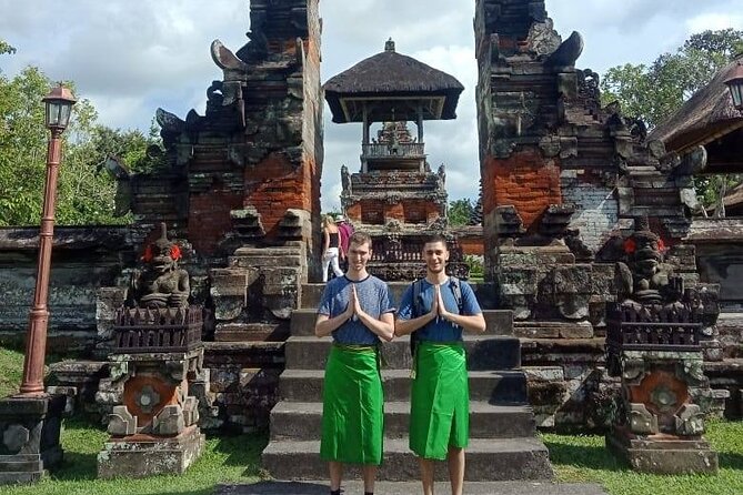 Ancient Temples and Jatiluwih Rice Terrace Private Tour - Lunch on the Rice Terraces (Pacung): Buffet Food With Real Scenery