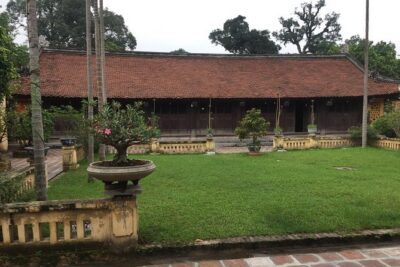 Ancient Village & The Legend of Co Loa Tour by E-Bike - Nhat Tân Bridge: Hanoi’s Modern Face Between Legends