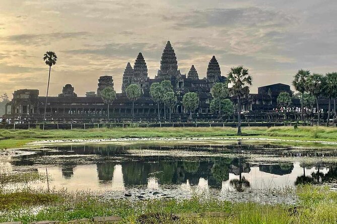 Angkor Wat, Angkor Thom Ancient Capital, Ta Promh Temple - Angkor Thom: South Gate, Bayon, and the royal-era stops