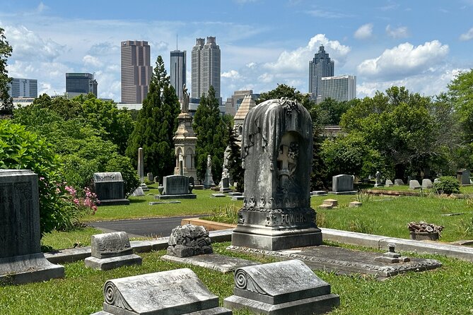 Atlanta Then and Now Private History Tour - Oakland Cemetery: A Calm 30 Minutes Where Atlanta Starts to Breathe