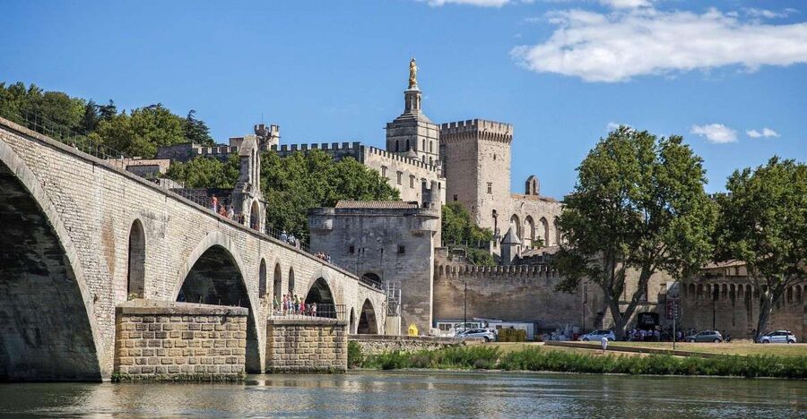 Avignon: Private Walking Tour – Discover History & Heritage - Medieval fortifications around Avignon’s walls