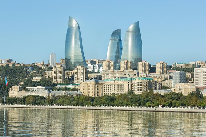 Baku City Tour with Heritage Tours / All Entrance Fees Inc - Photography and the Guide: How to Make the Most of Your Time