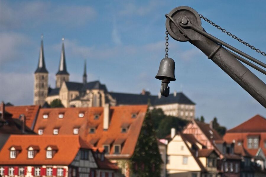 Bamberg: Guided Beer History Tour with Optional Tasting - Your 1.5-Hour Route: From Beer War Spots to Sandstraße