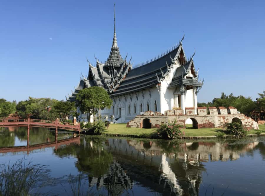 Bangkok: Ancient City Muang Boran and Erawan Museum Tour - Muang Boran’s replicas: famous Thailand, rebuilt for wandering