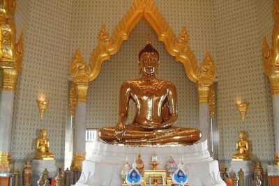 Bangkok City Highlights Tour: Grand Palace & Three Iconic Temples - Grand Palace and Wat Phra Kaew: See the Emerald Buddha Area
