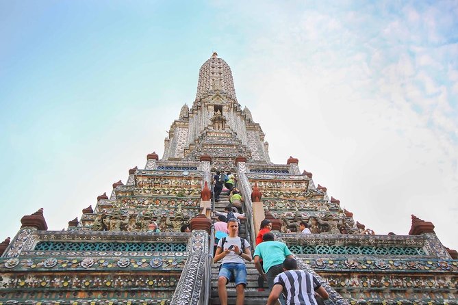 Bangkok’s Three Iconic Temples: Wat Traimit, Wat Pho & Wat Arun - Wat Pho and the Golden Reclining Buddha: More Than One Photo Stop
