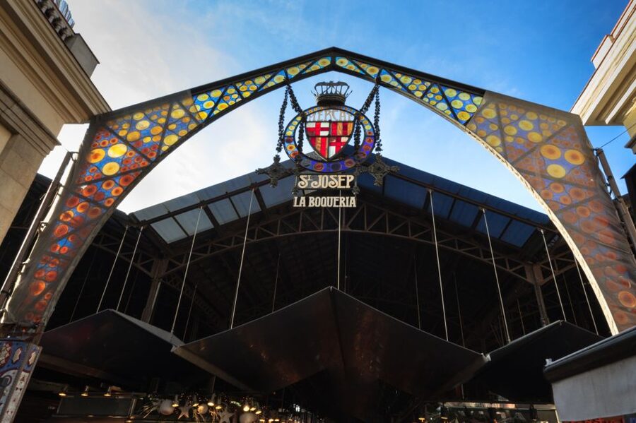 Barcelona: Market, Tasty Tapas/Food and Gothic History Tour - From Hard Rock Cafe to Barri Gòtic: what the start sets up