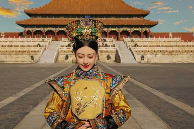 Beijing: Must-Try Chinese Ancient Costume Rental& Photoshoot - The Moat Photoshoot: Red Walls, Better Posing, Less Stress
