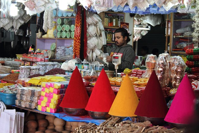 Bengaluru Pete City Market Half-Day Walking Tour - Tipu Sultan and KR Market in the same half day