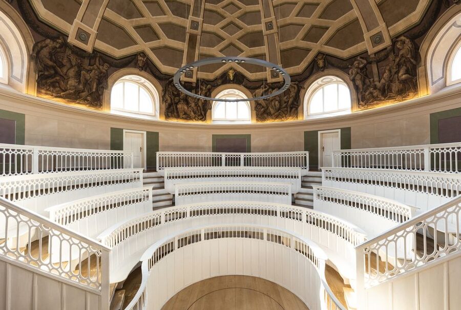 Berlin: Berlin Charité Guided History Tour - Start at Charité Tower: your walking tour with a clear beginning