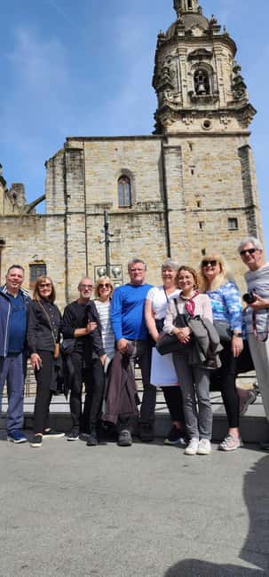 Bilbao Historical Tour in small group - Meeting at Arriagako Enparantza: getting your bearings fast