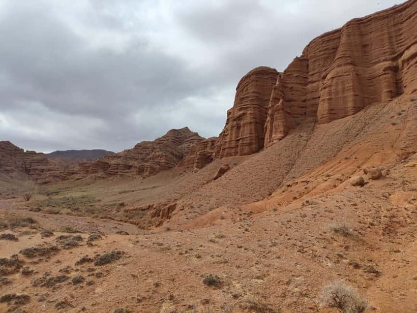 Bishkek: Ancient Burana Tower and Konorchek Canyons Day Trip - Konorchek Canyons: A 2 km Red-Rock Hike With Four Short Climbs