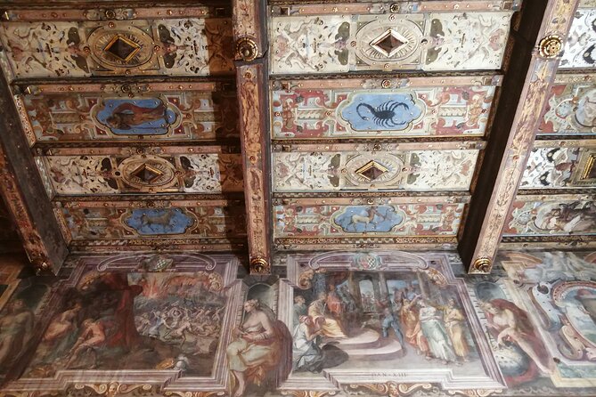 Bologna historical art walking tour with hidden gems and tastings - Quadrilatero: The Medieval Market Maze and Its Food DNA