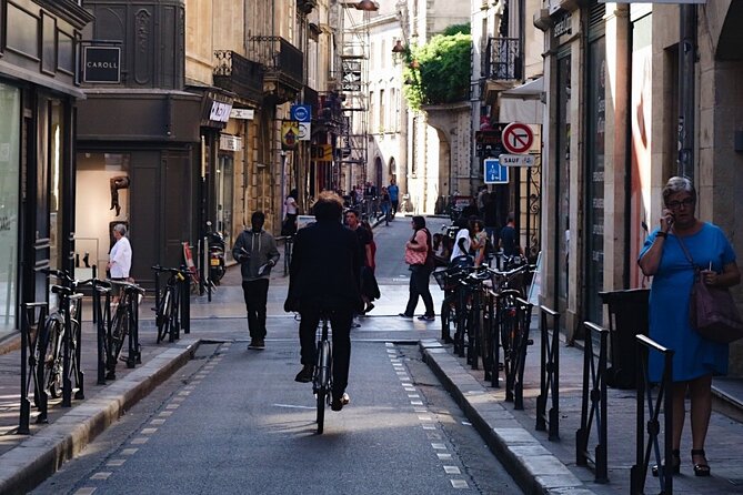 Bordeaux' Best Boulangeries & History Tour - Porte Cailhau: the city gate stop that anchors your route