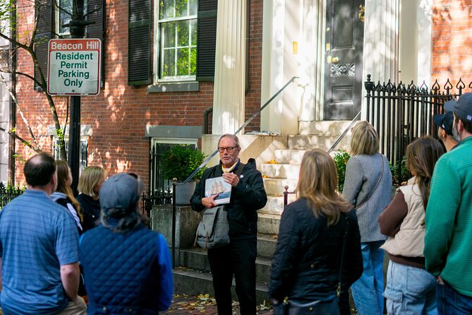 Boston: Underground Railroad History Tour of Beacon Hill - Acorn Street and Beacon Hill’s old-world streets