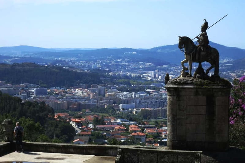 Braga and Guimarães - The Heritage Tour - Bom Jesus do Monte: gardens, stairways, and UNESCO-scale views