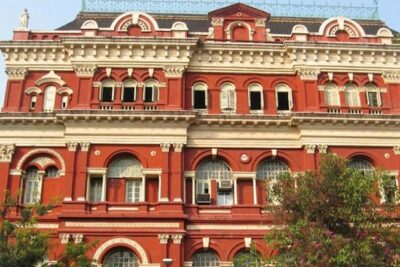 British Raj Heritage walk in Kolkata with guide - Writers’ Building and the East India Company Power Machine