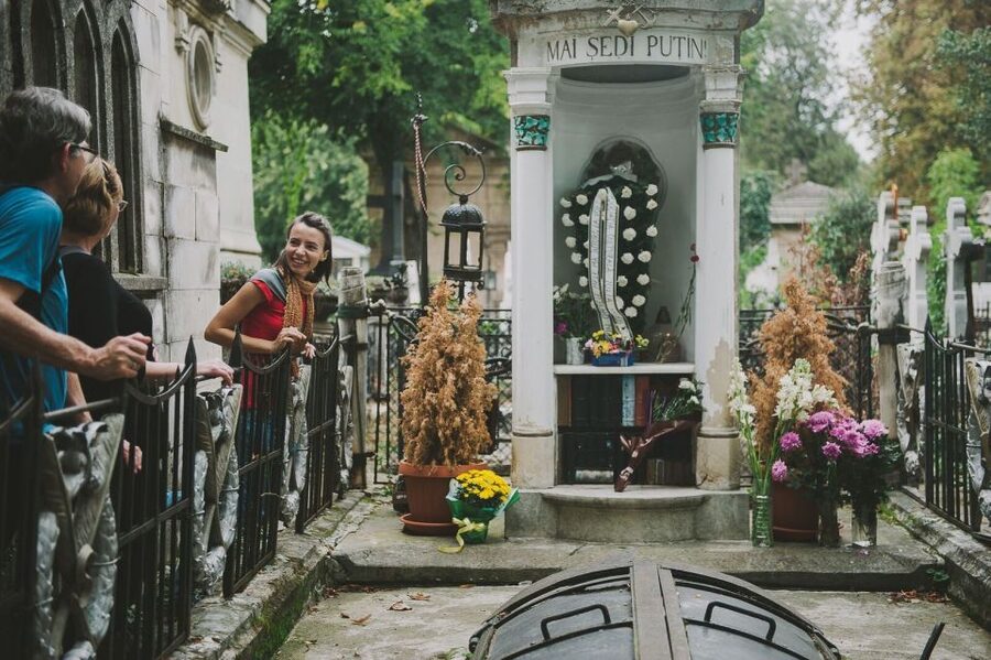 Bucharest: 3-Hour Dark History Tour with a Local - Key highlights you should care about